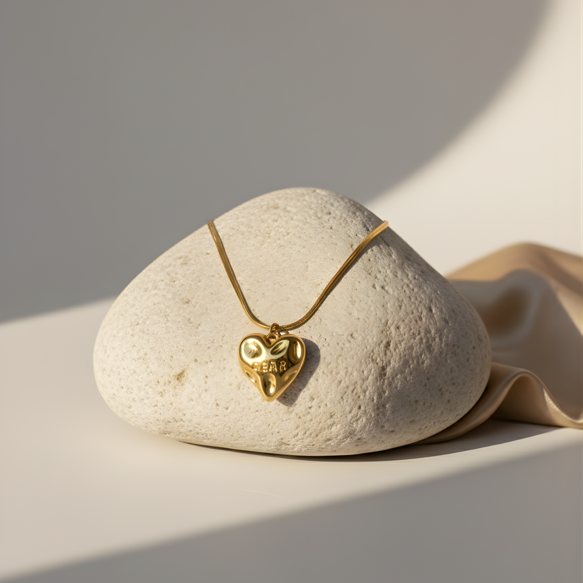 Eternal Heart – Heart Pendant Necklace