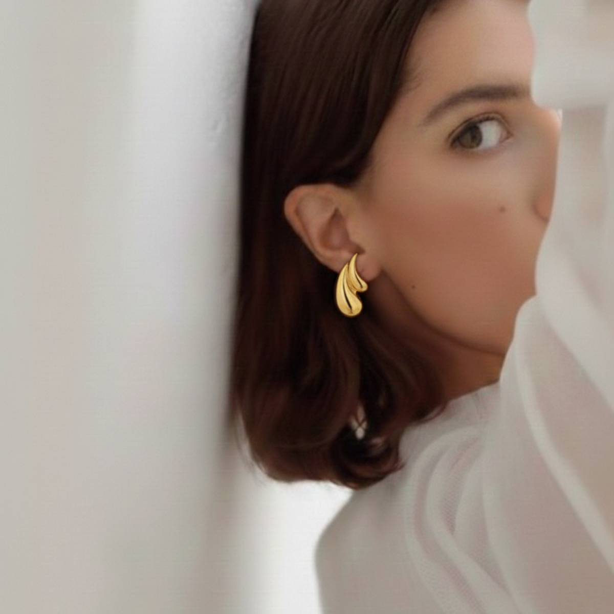 Golden Fluid Drop Earrings